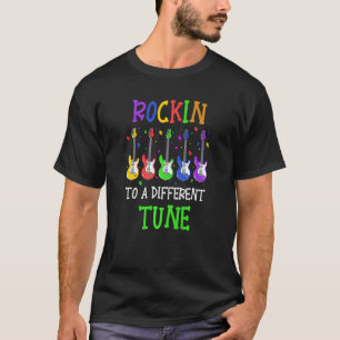 Camiseta Tocando uma melodia diferente Autismo