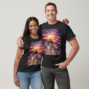 Camiseta Tocha de Liberdade de Fogo de Artifício do Dia 4 d