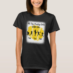 Camiseta Todas As Meninas Bonito Se Rolam Como Este Softba