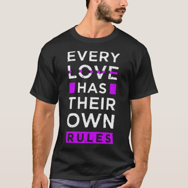 Camiseta Todo amor tem suas próprias regras (Frente)