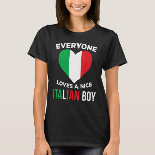 Camiseta Todo Mundo Adora Um Bom Garoto Italiano