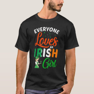 Camiseta Todos Adoram Uma Rapariga Irlandesa Mulheres Patri