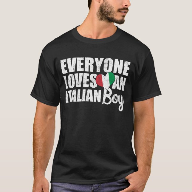 Camiseta Todos ama um menino italiano (Frente)