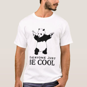 Camiseta Todos apenas SEJA LEGAL - panda armada