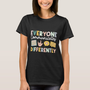 Camiseta Todos Comunicam Diferentemente Educação Especial