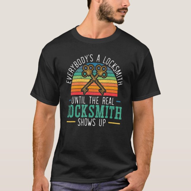 Camiseta Todos são um Locksmith Locksmithing Lock (Frente)