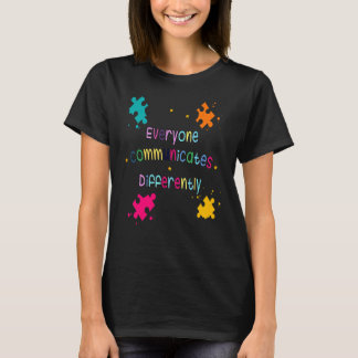 Camiseta Todos se Comunicam de Maneira Diferente Conscienti