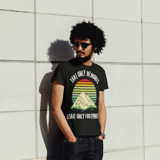 Camiseta Tome Apenas Memórias Deixar Apenas Pegadas De Pé (Criador carregado)