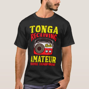 Camiseta Tonga Recebendo equipamento de rádio amador Mulher
