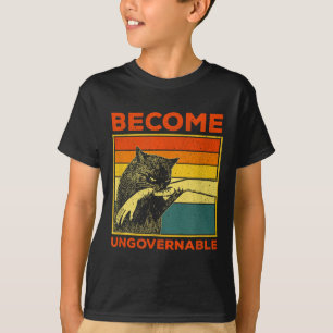 Camiseta Torne-se ingovernável - Gato Negro Mordendo Mão En