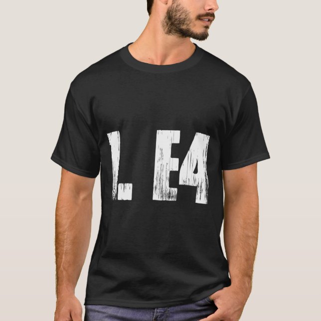 Camiseta Torneio de abertura de xadrez E4 (Frente)