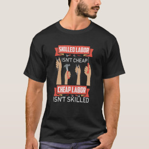 Camiseta Trabalhador Qualificado não é mecânico de madeira 