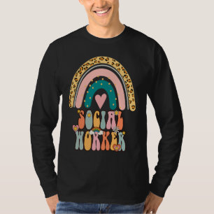 Camiseta Trabalhador Social Groovy Retro Vintage Arco-íris