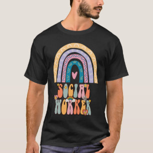 Camiseta Trabalhador Social Groovy Retro Vintage Rainbow So