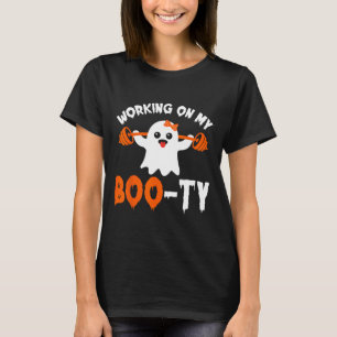 Camiseta Trabalhando no meu Boo-ty Gym Booty Boo-tee Ghost