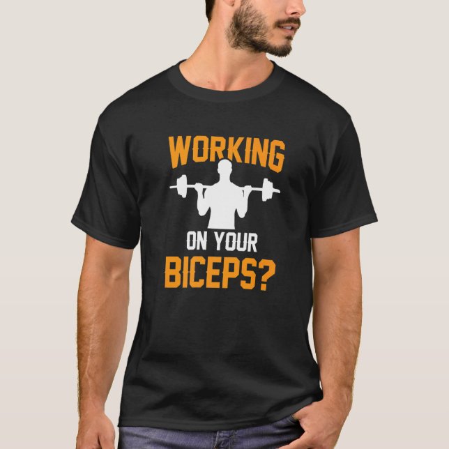 Camiseta Trabalhando No Seu Biceps Workout Dizendo Muscle C (Frente)