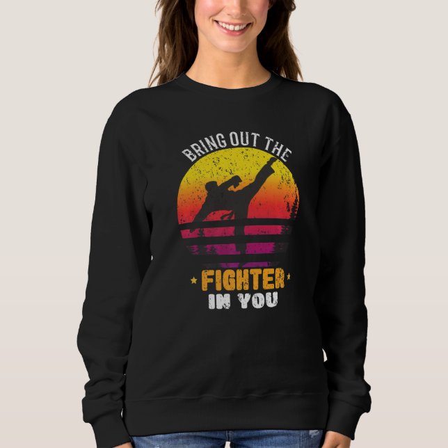Camiseta Traga A Luz Para Um Combatente De Karate (Frente)