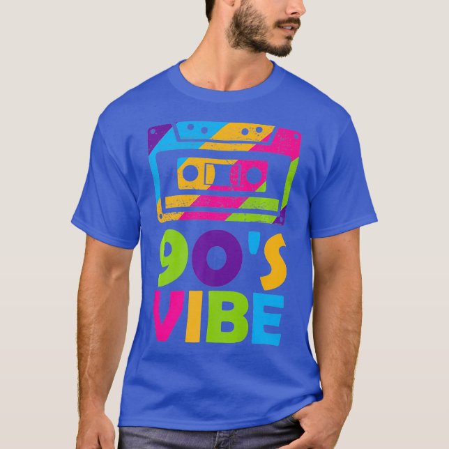 Camiseta Traje de Figurino Estético Retroativo - Vibe dos a (Frente)