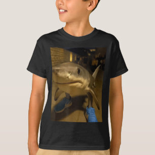 Camiseta Tralalero tralala meme do tubarão