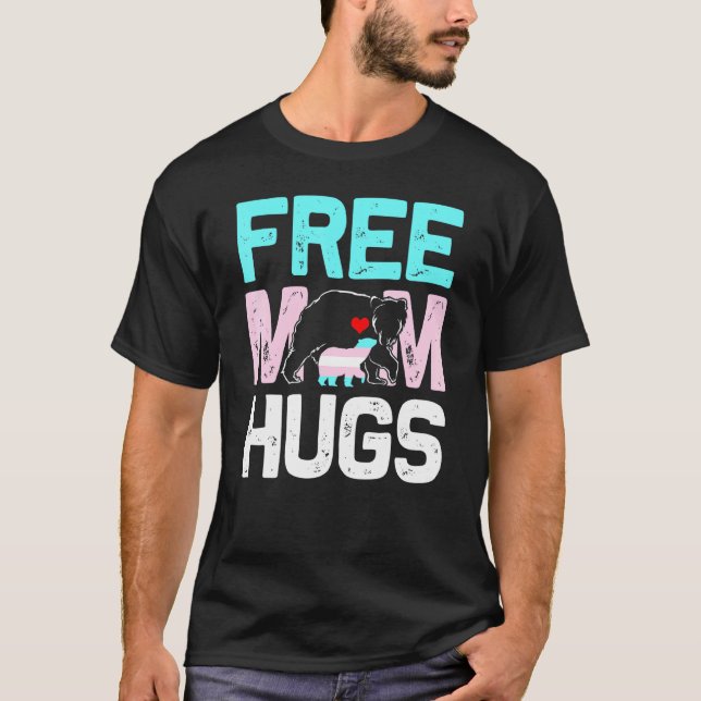 Camiseta Trans Free Mãe Hugs Transexora Orgulho Mãe Ally Ra (Frente)
