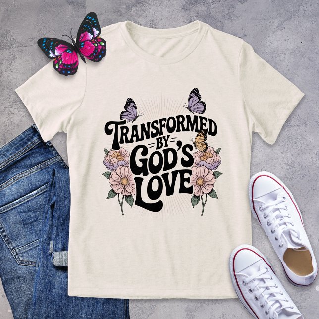 Camiseta Transformada pela Borboleta do Amor de Deus Retro  (Criador carregado)