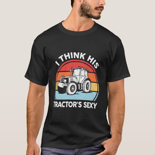 Camiseta Trator- Acho Que O Trator É Do Fazendeiro (Frente)
