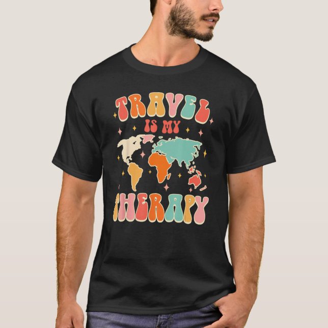 Camiseta Travel Is My Therapy Groovy Traveling  Traveler Tr (Frente)