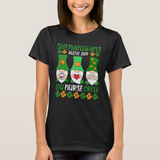 Camiseta Travessuras Com Minha Equipe de Enfermeira da UTI