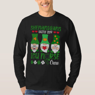 Camiseta Travessuras Com Minha Equipe de Enfermeiros da UTI