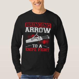 Camiseta Trazendo Flechas Para Uma Luta De Faca Arco Flecha