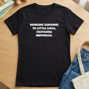 Camiseta Trazendo Luz Para Pequenas Vidas Acolhimento Feliz