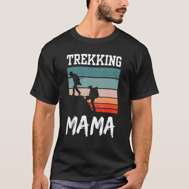Camiseta Trekking Mama Hikes Caminhando Hiker Hobby Mãe Mãe (Frente)