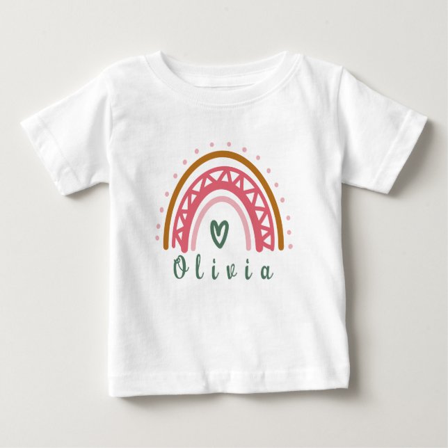 Camiseta Trendy Boho Rainbow com um Nome Personalizado (Frente)