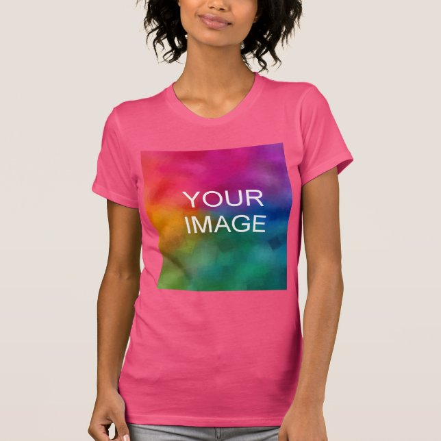 Camiseta Trendy Fuchsia Moderna Elegante Modelo (Frente)