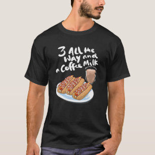 Camiseta Três Ao Longo E Um Sabor Quente De Leite De Café