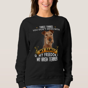 Camiseta Três coisas que você não mama com o Cão Terrier ir