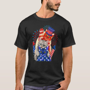 Camiseta Três Gatos Hat American Flag Fireworks Cujo Quarto