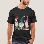 Camiseta Três Gnomos Winter Matching Family Gnomo Christma<br><div class="desc">Três Gnomos da Família Inverno de Combinação Natal</div>