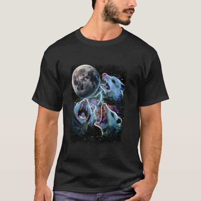Camiseta Três Lua de Possum, 3 Lua de Ogambm Estranho Mem M (Frente)