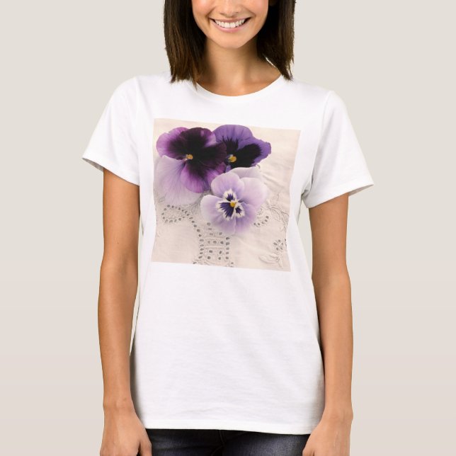 Camiseta Três pansias roxas (Frente)