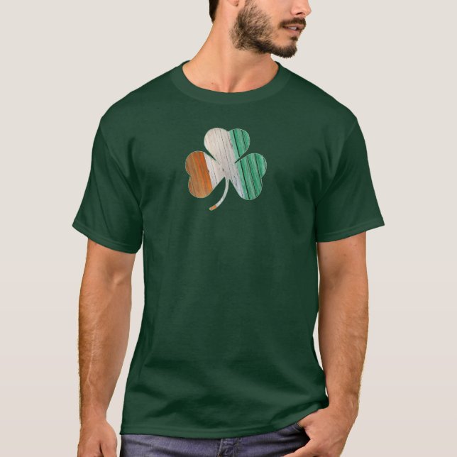 Camiseta Trevo irlandês afligido da bandeira dos homens (Frente)