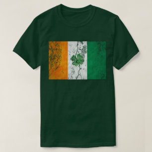Camiseta Trevo irlandês da bandeira (afligido)