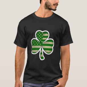 Camiseta Trevo Patriótico Nó Celta com Bandeira Americana 