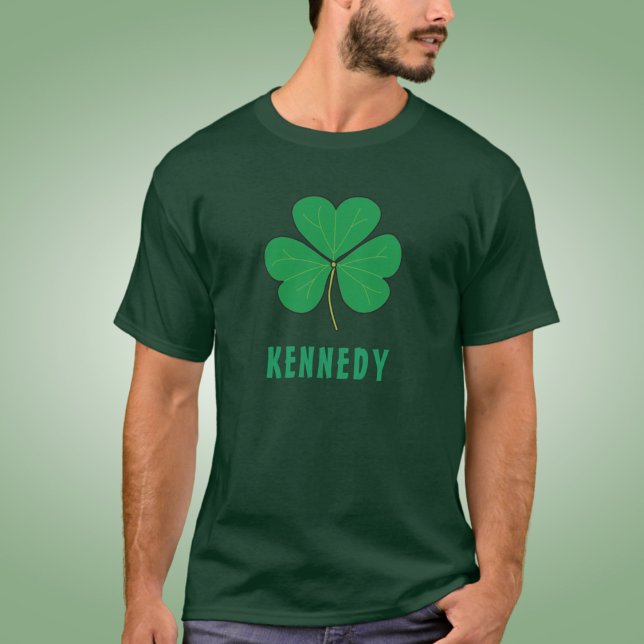 Camiseta Trevo Verde Shamrock Irlanda Celta Irlandês Nome I (Criador carregado)