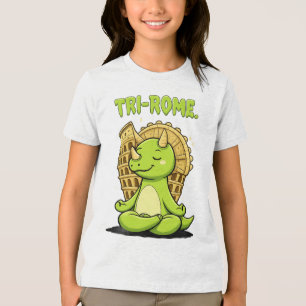 Camiseta Tri-Roma Zen Triceratopo: Yoga adorabile di dinosa