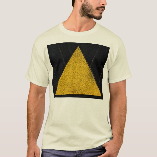 Camiseta Triângulo dourado (Frente)