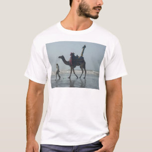 Camiseta Tribal Camel Ride: Areia e Mar Morning