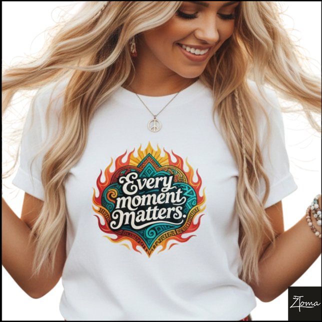 Camiseta Tribal Geometric Every Moment Matters Flames (Criador carregado)