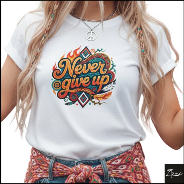 Camiseta Tribal Geometric Never Give Up Flames (Criador carregado)
