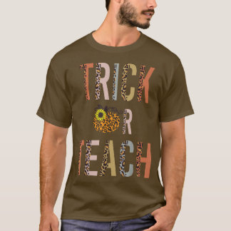Camiseta Trick Or Teach Leopard Pumpkin Funny Teacher Hallo